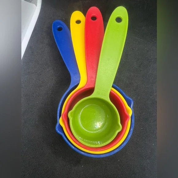 🥰 4/$25 - Colorful Measuring Cups Set - Picture 5 of 7